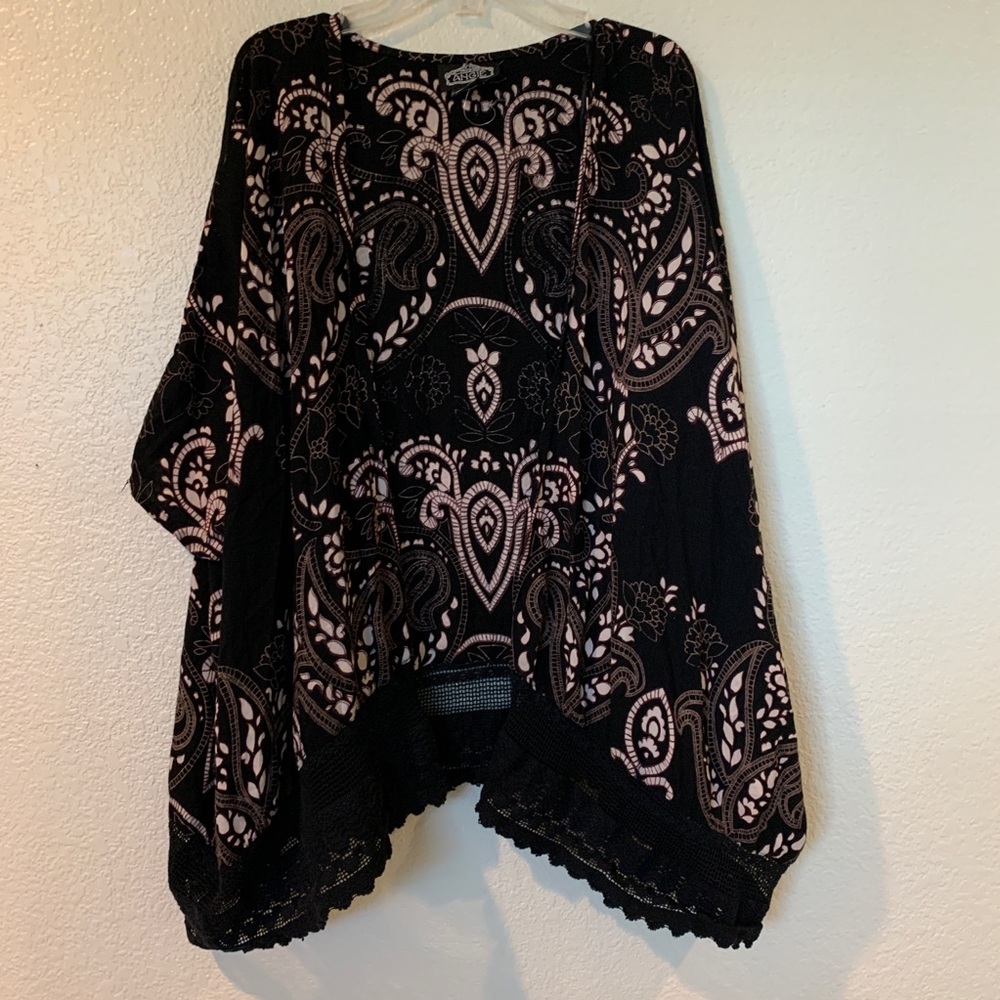 Angie Kimono with crocheted lace trim size large
